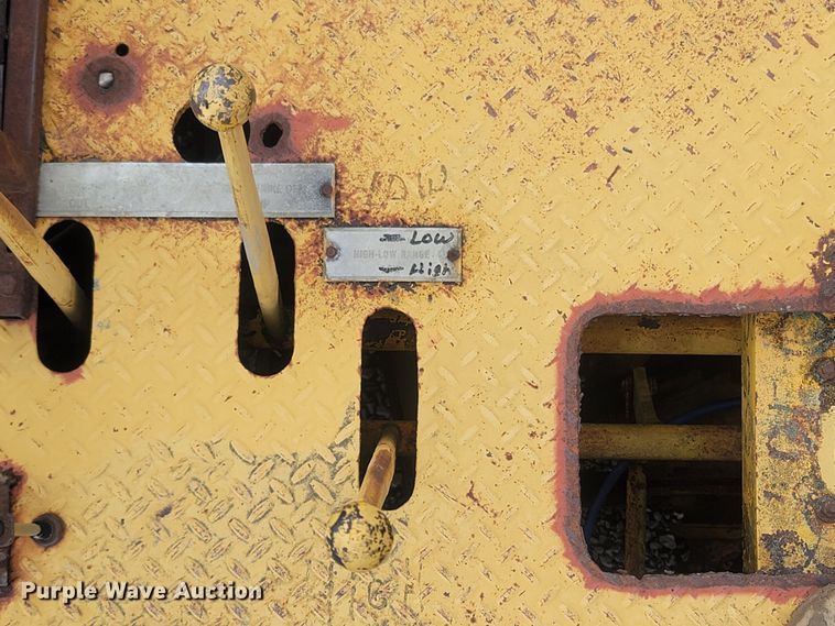 image for item LM9598 Blaw-Knox RW-195  road widener