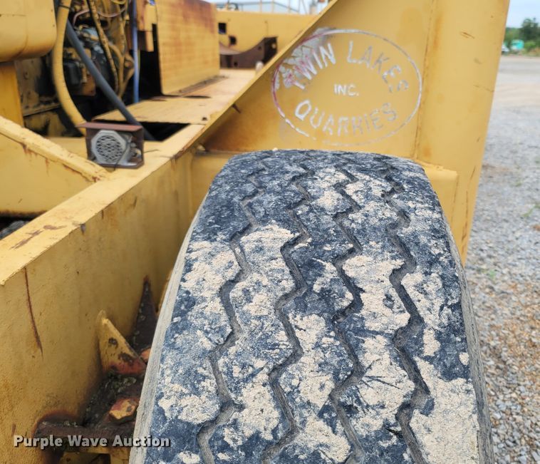 image for item LM9598 Blaw-Knox RW-195  road widener