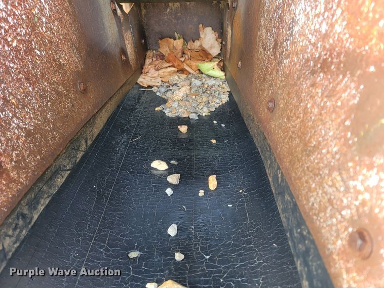 image for item LM9599 Kolman S60-36  screening plant