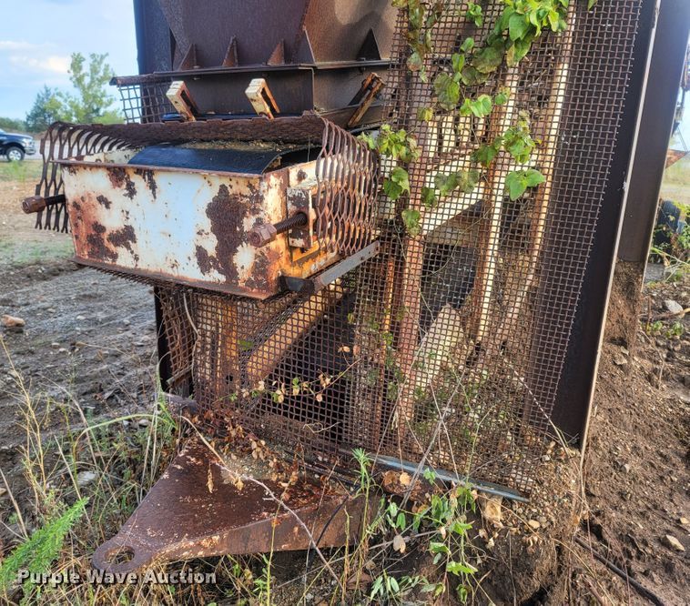 image for item LM9599 Kolman S60-36  screening plant