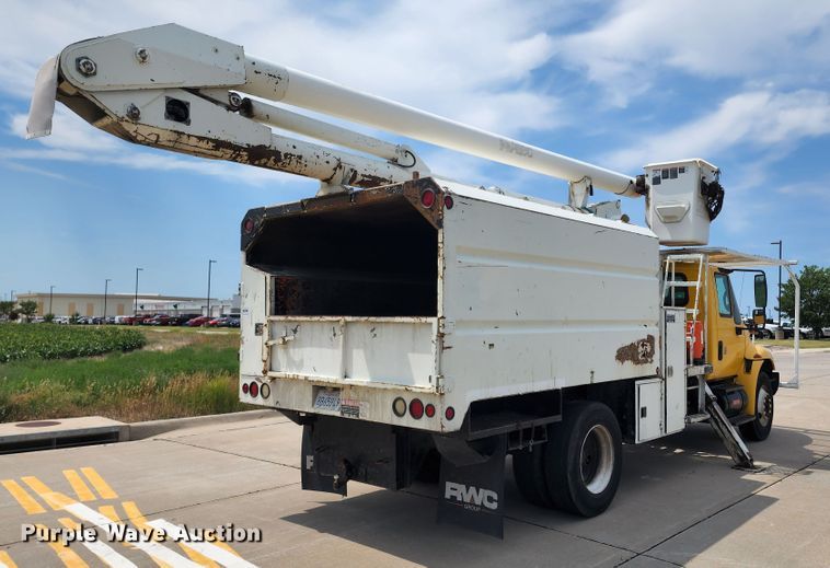 image for item LP9353 2007 International 4300  forestry bucket truck