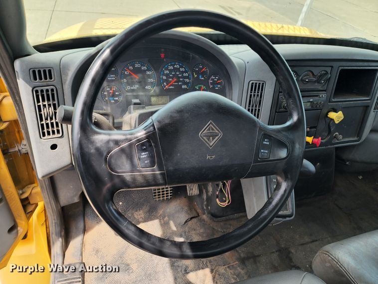 image for item LP9353 2007 International 4300  forestry bucket truck