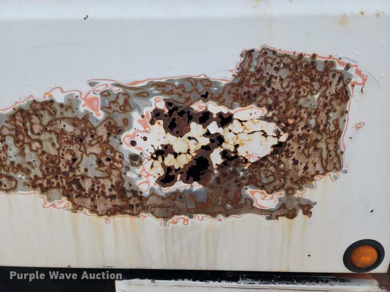 image for item LP9353 2007 International 4300  forestry bucket truck