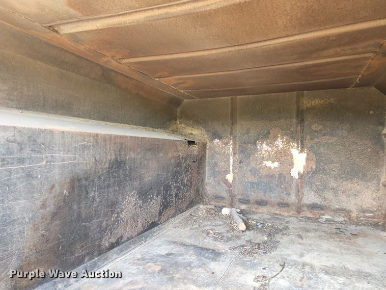 image for item LP9353 2007 International 4300  forestry bucket truck