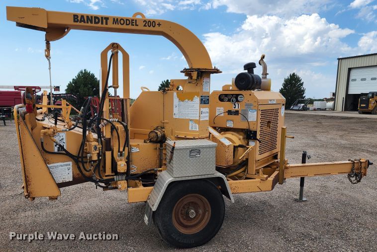 image for item LP9470 2003 Bandit 200  wood chipper
