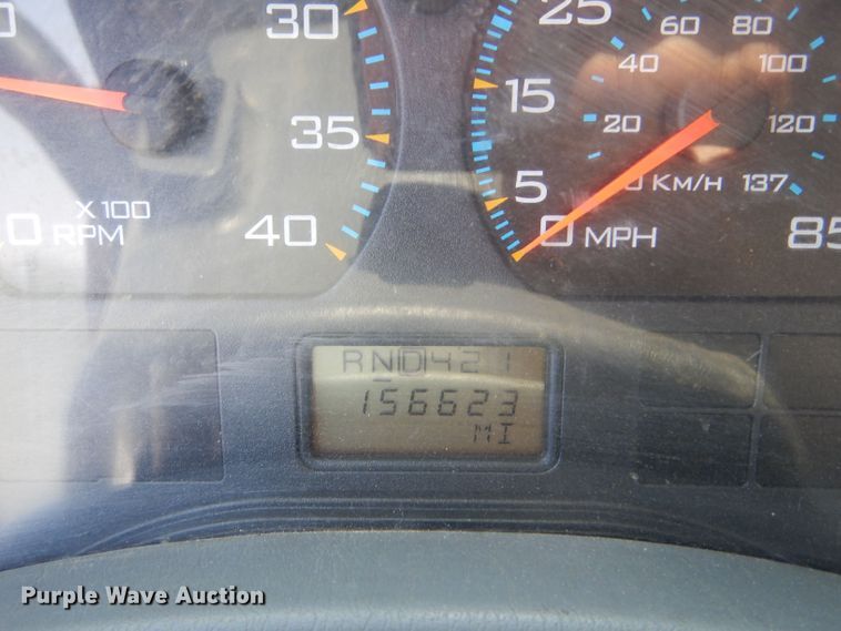 image for item LP9471 2007 International 4300  chipper truck