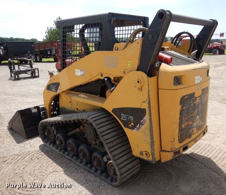 image for item LP9472 2008 Caterpillar 257B2  tracked skid steer loader