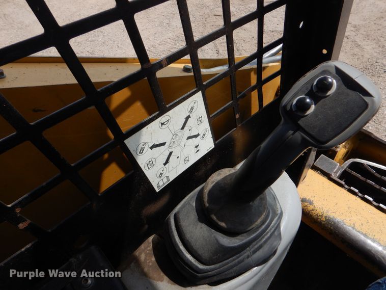 image for item LP9472 2008 Caterpillar 257B2  tracked skid steer loader