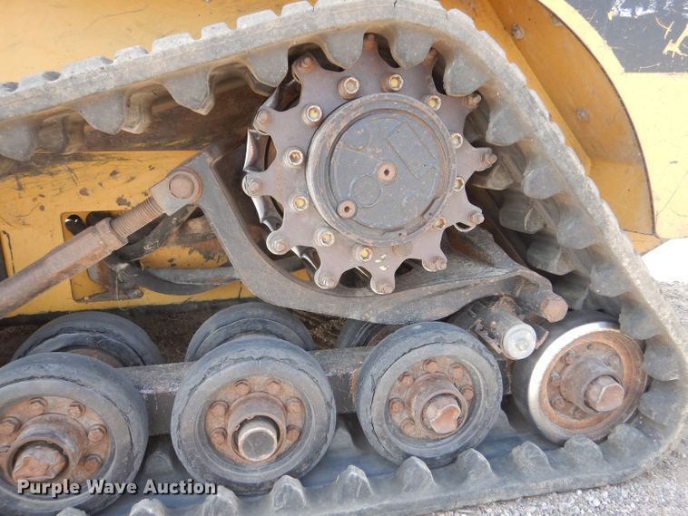 image for item LP9472 2008 Caterpillar 257B2  tracked skid steer loader