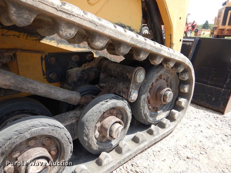 image for item LP9472 2008 Caterpillar 257B2  tracked skid steer loader