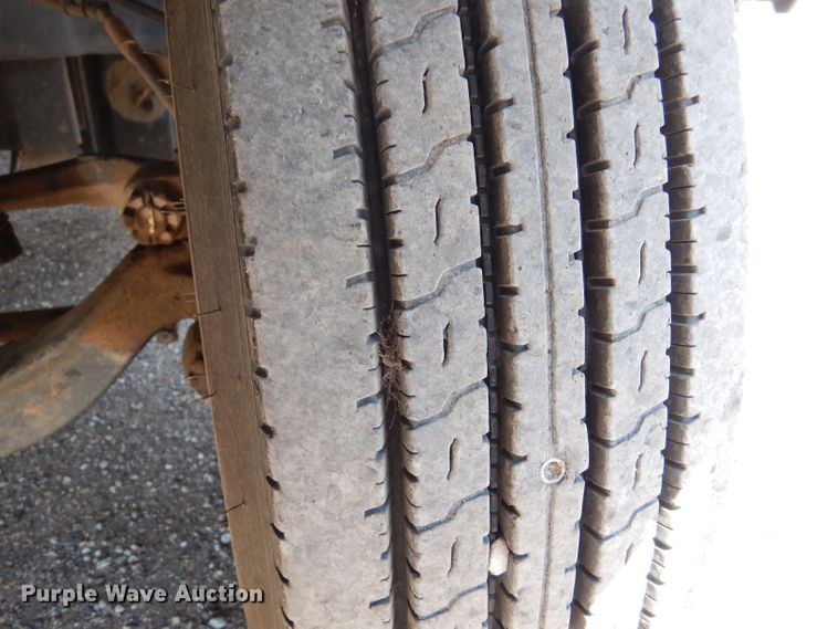 image for item LP9473 2007 GMC C7500  forestry bucket truck