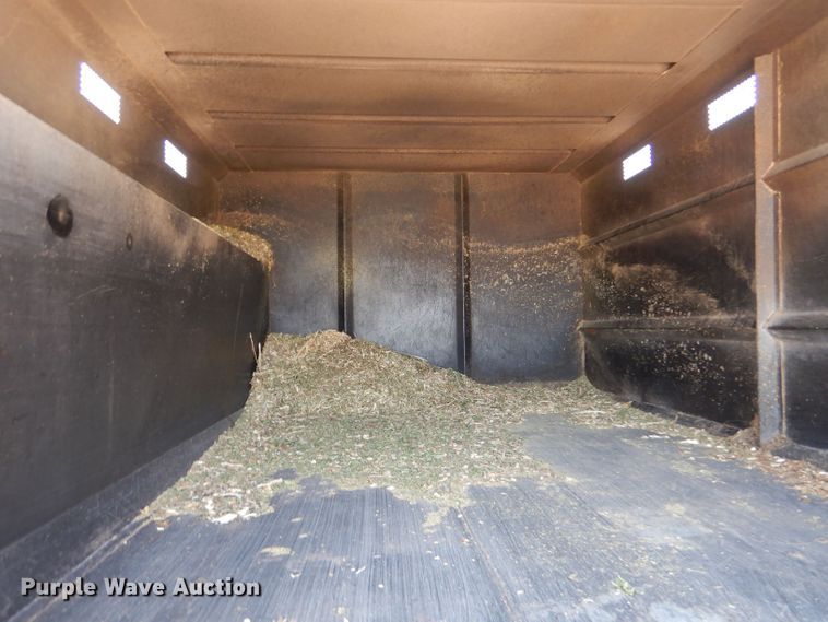 image for item LP9474 2007 GMC C7500  forestry bucket truck