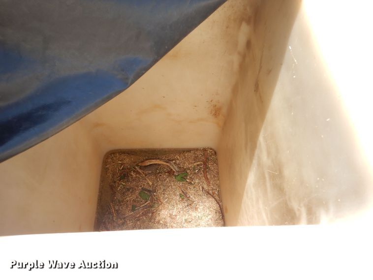 image for item LP9474 2007 GMC C7500  forestry bucket truck