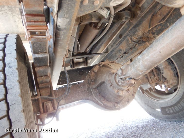 image for item LP9474 2007 GMC C7500  forestry bucket truck