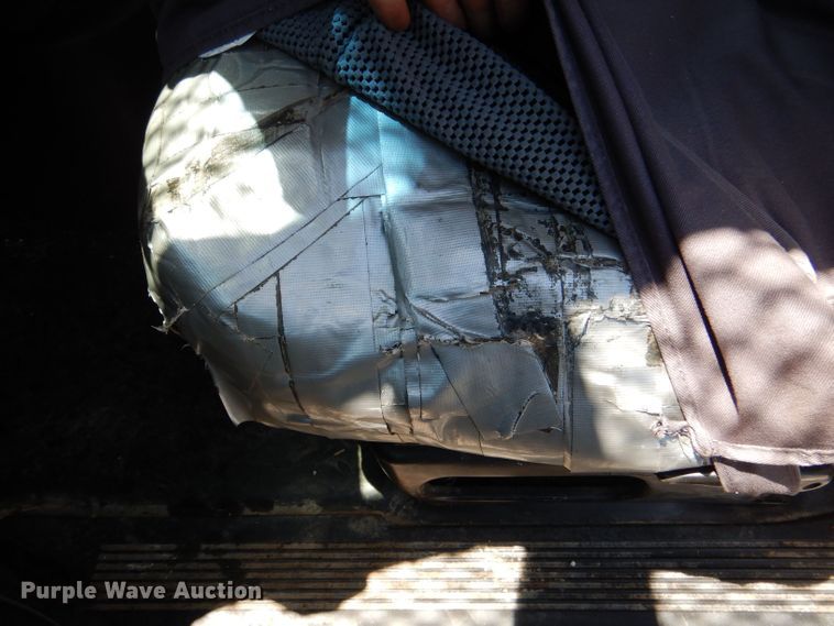 image for item LP9474 2007 GMC C7500  forestry bucket truck