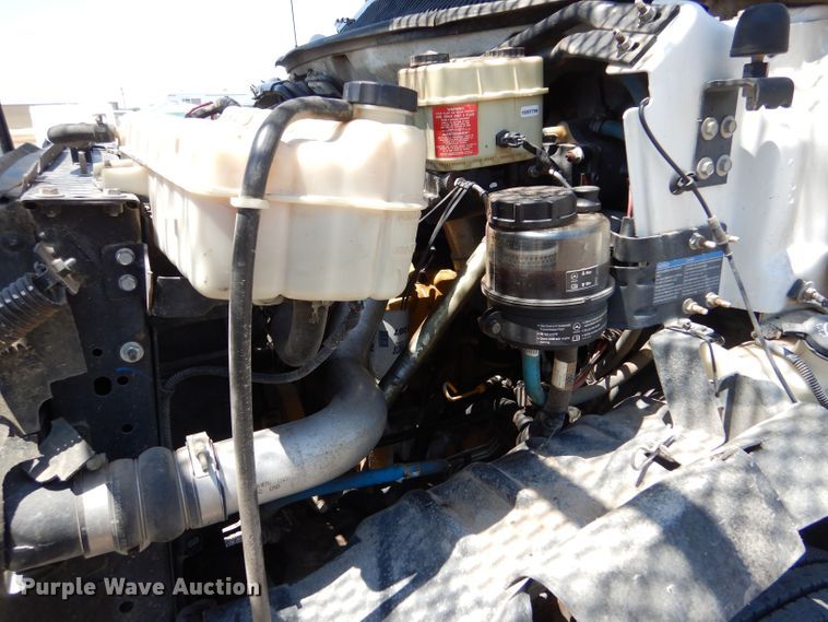 image for item LP9474 2007 GMC C7500  forestry bucket truck