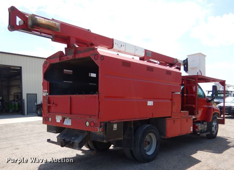 image for item LP9475 2003 Chevrolet C7500  forestry bucket truck