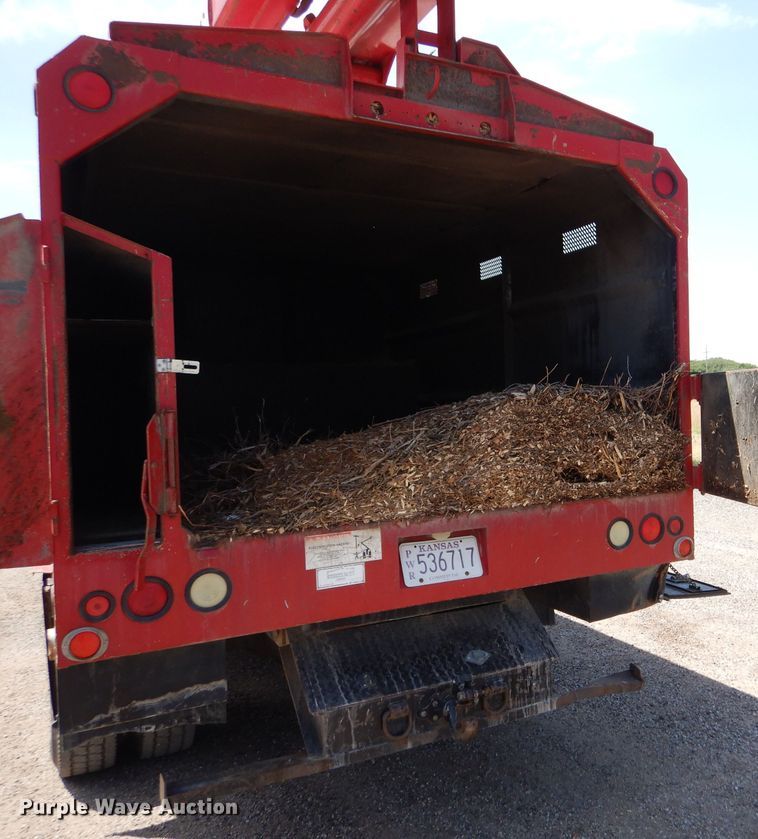 image for item LP9475 2003 Chevrolet C7500  forestry bucket truck