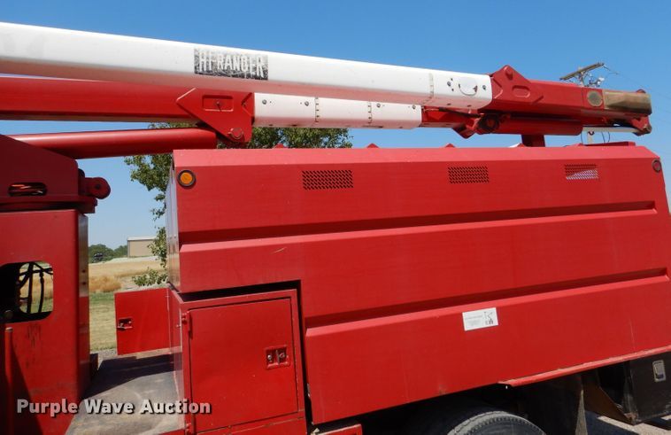 image for item LP9475 2003 Chevrolet C7500  forestry bucket truck