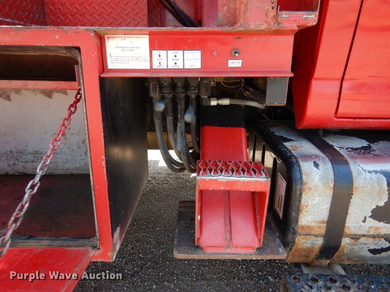 image for item LP9475 2003 Chevrolet C7500  forestry bucket truck