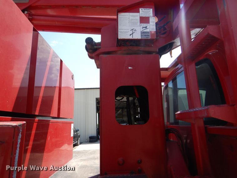 image for item LP9475 2003 Chevrolet C7500  forestry bucket truck