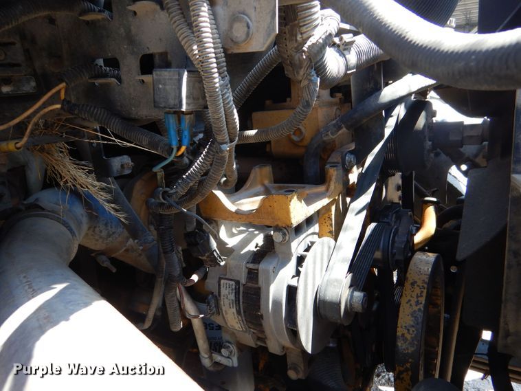 image for item LP9475 2003 Chevrolet C7500  forestry bucket truck