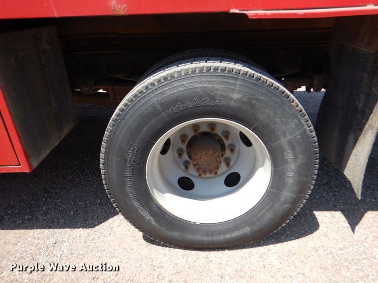 image for item LP9475 2003 Chevrolet C7500  forestry bucket truck