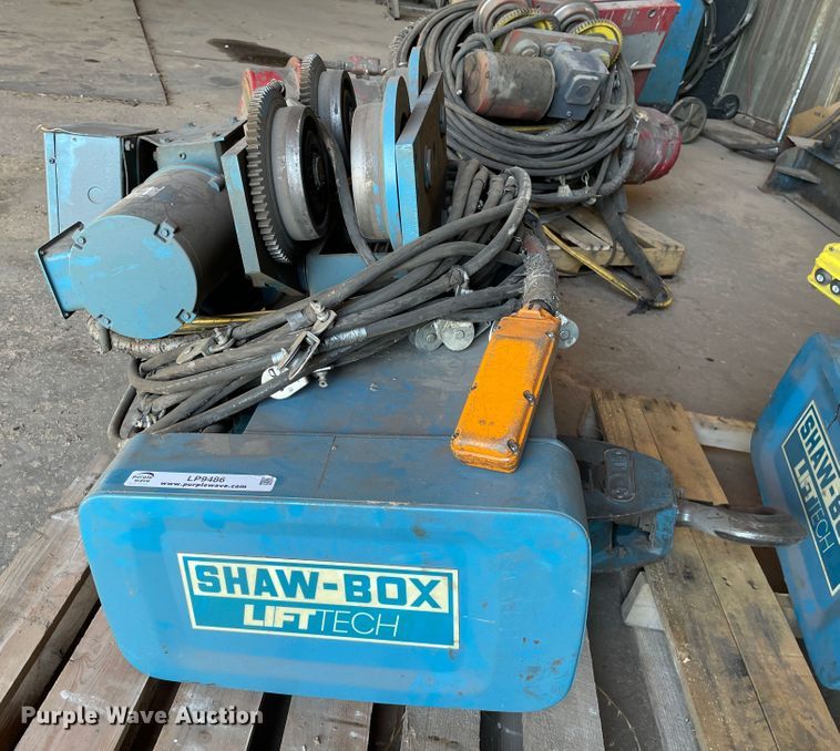 image for item LP9486 2012 Shaw-box LiftTech  hoist