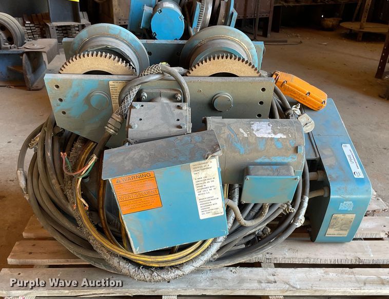 image for item LP9486 2012 Shaw-box LiftTech  hoist