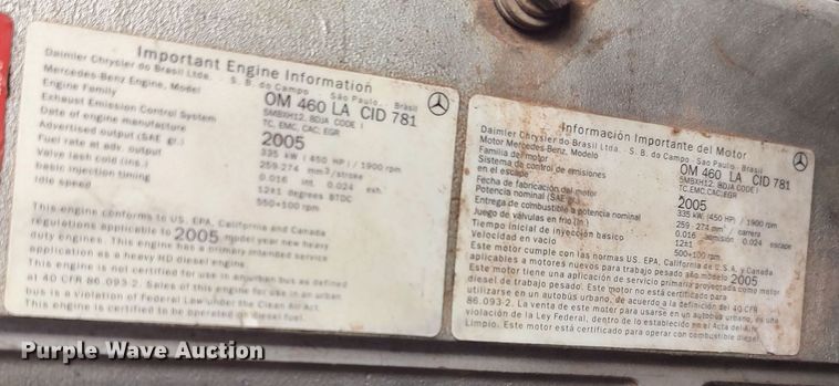 image for item LU9188 2005 Freightliner Columbia 112  dump truck