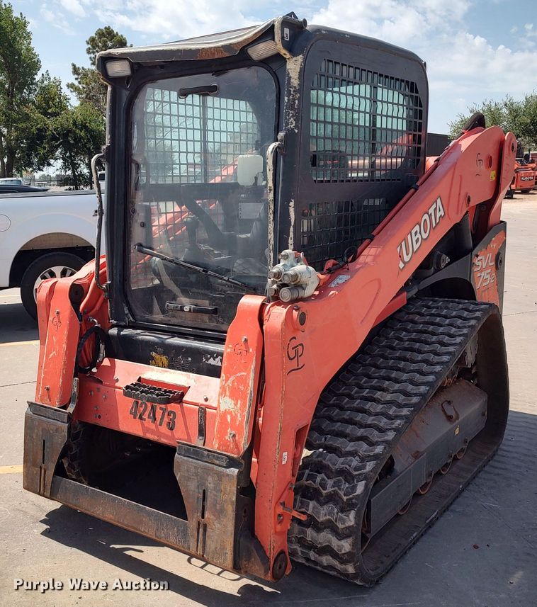 2019-kubota-svl-75-2-track-skid-steers