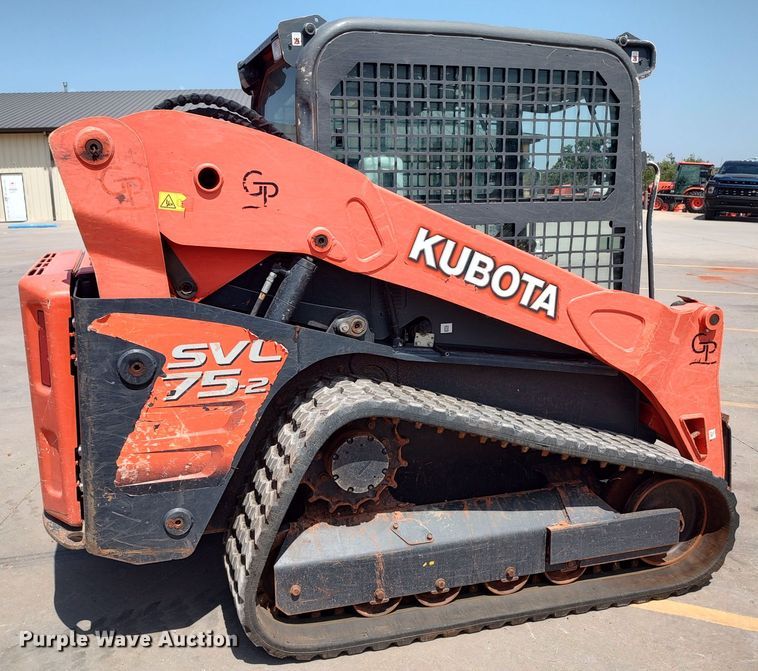 image for item LU9252 2019 Kubota SVL75-2  tracked skid steer loader