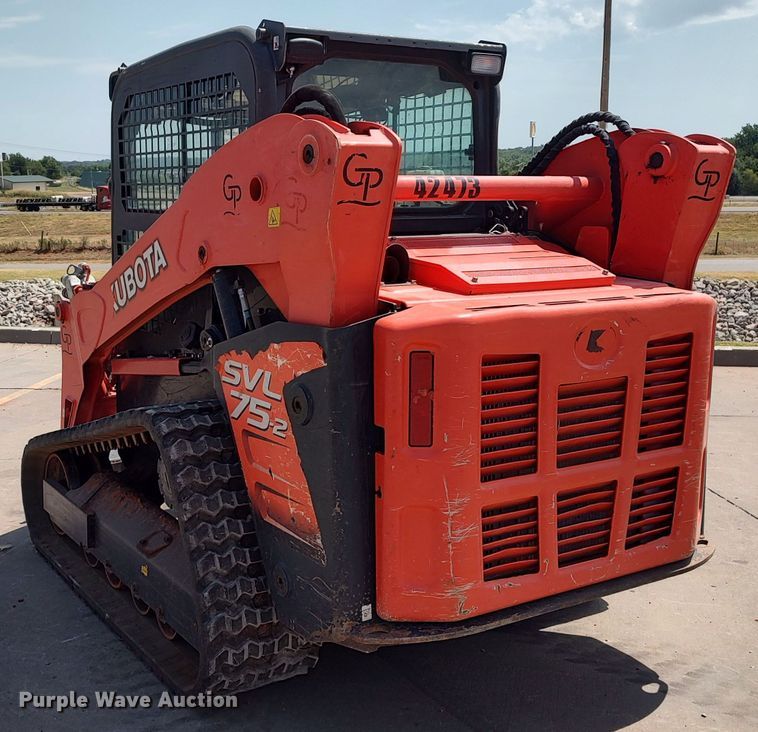 image for item LU9252 2019 Kubota SVL75-2  tracked skid steer loader
