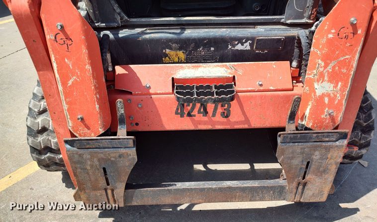image for item LU9252 2019 Kubota SVL75-2  tracked skid steer loader