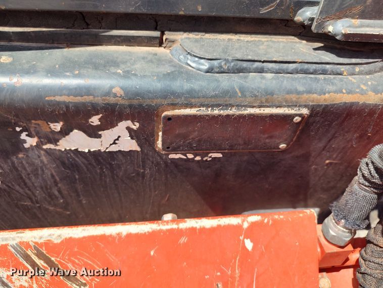 image for item LU9252 2019 Kubota SVL75-2  tracked skid steer loader