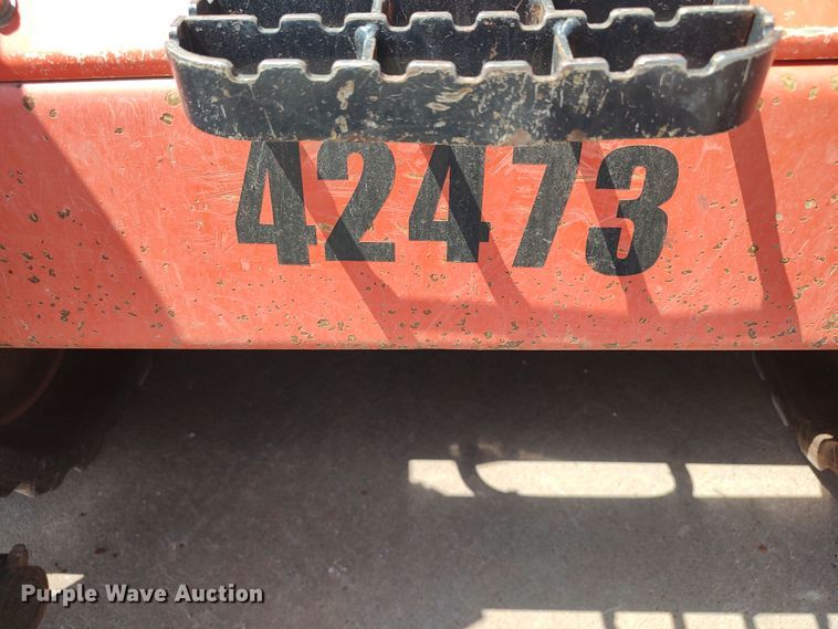 image for item LU9252 2019 Kubota SVL75-2  tracked skid steer loader