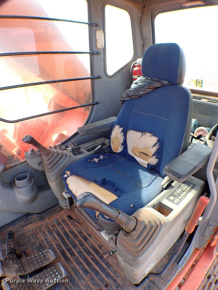 image for item MF9353 2005 Hitachi ZX330LC  excavator