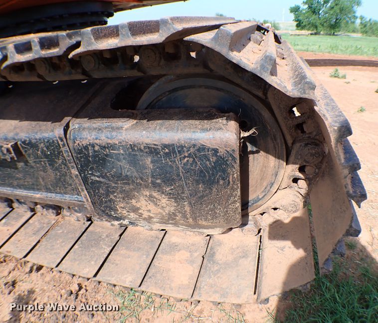 image for item MF9353 2005 Hitachi ZX330LC  excavator