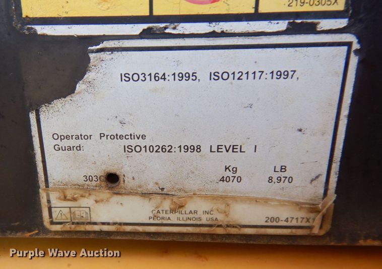 image for item MF9720 2003 Caterpillar 303CR  mini excavator