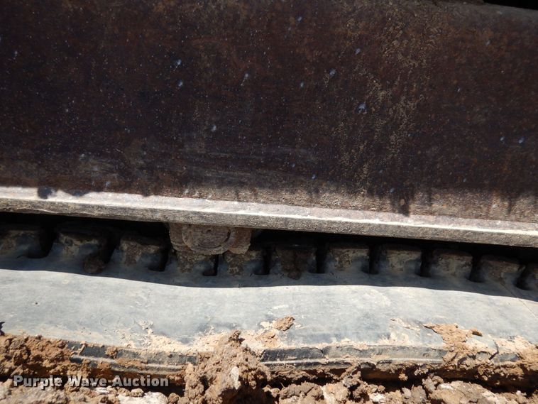 image for item MF9720 2003 Caterpillar 303CR  mini excavator