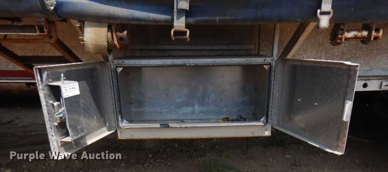 image for item MF9723 1996 MNDI  side curtain trailer