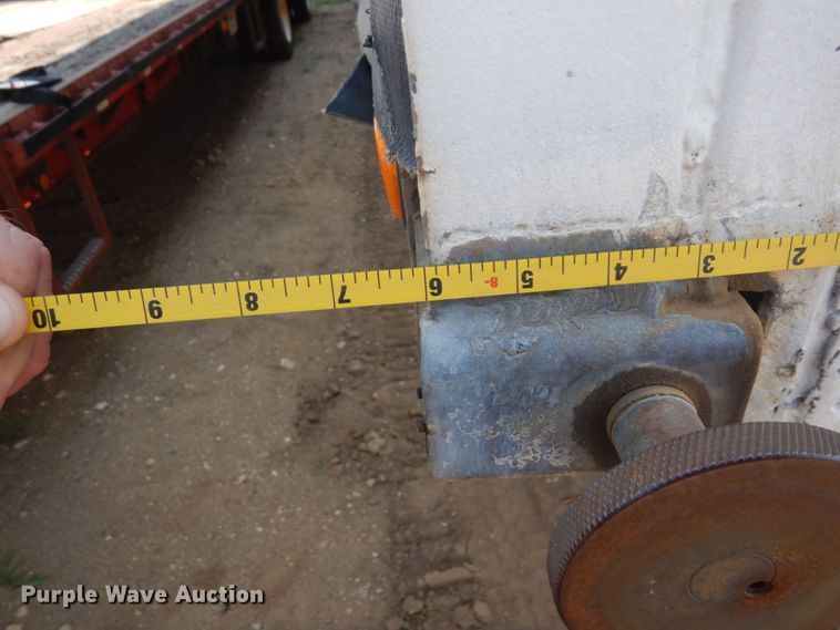 image for item MF9723 1996 MNDI  side curtain trailer