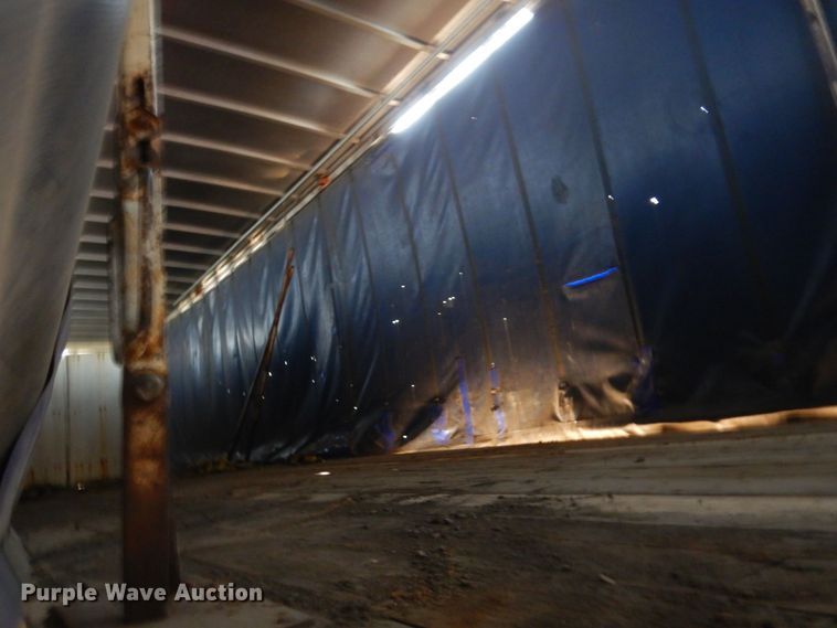 image for item MF9723 1996 MNDI  side curtain trailer