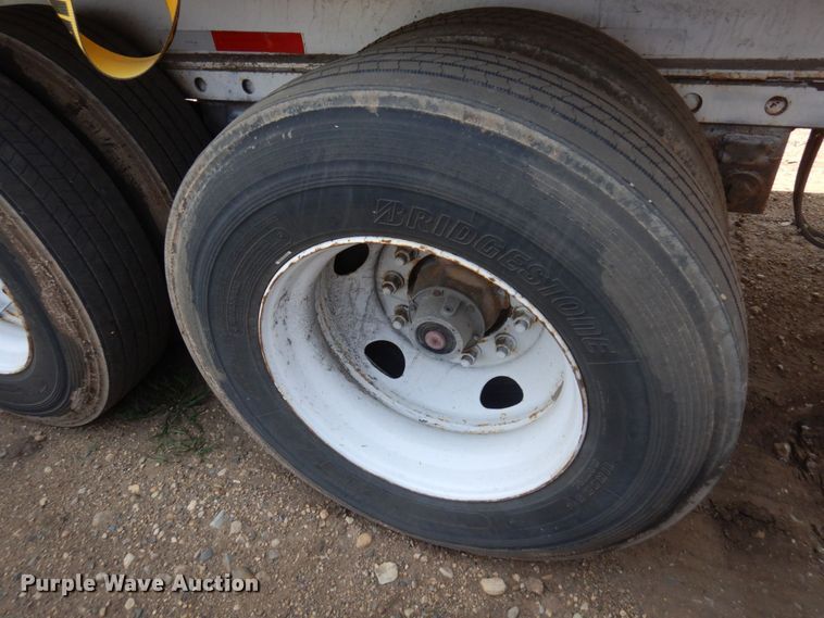 image for item MF9723 1996 MNDI  side curtain trailer