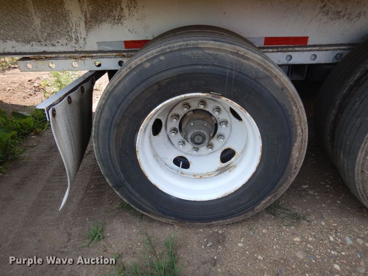 image for item MF9723 1996 MNDI  side curtain trailer