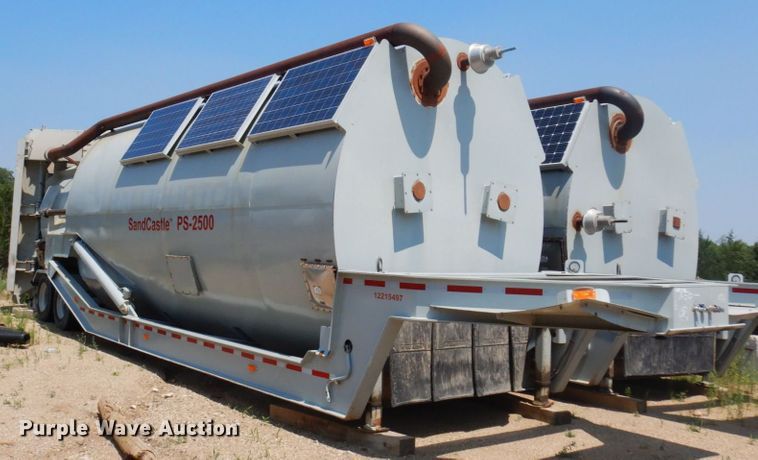 image for item MF9726 2013 Mertz 101893543  sand silo trailer