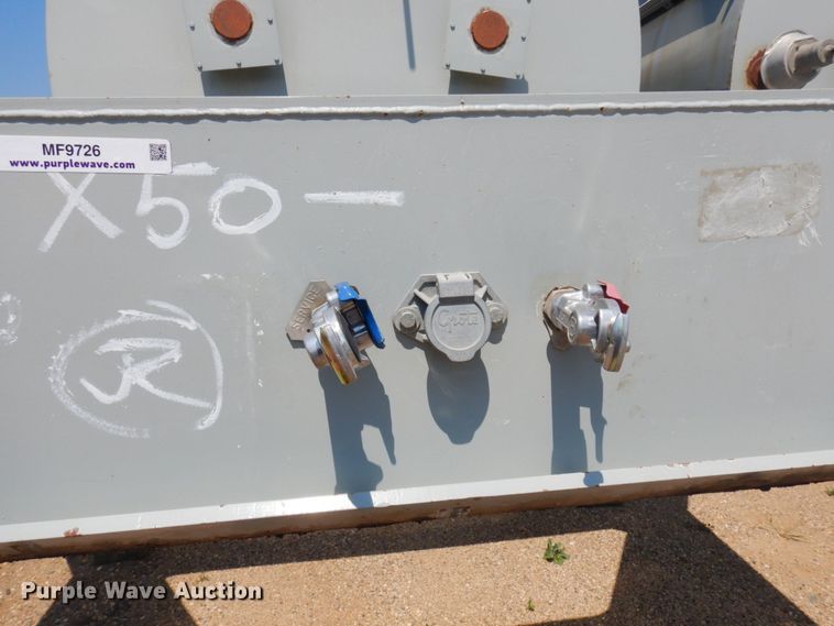 image for item MF9726 2013 Mertz 101893543  sand silo trailer