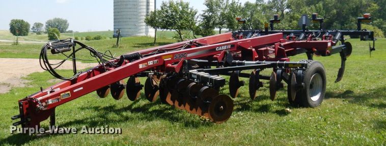 image for item MF9727 2015 Case IH Ecolo-Tiger 530C  disk ripper