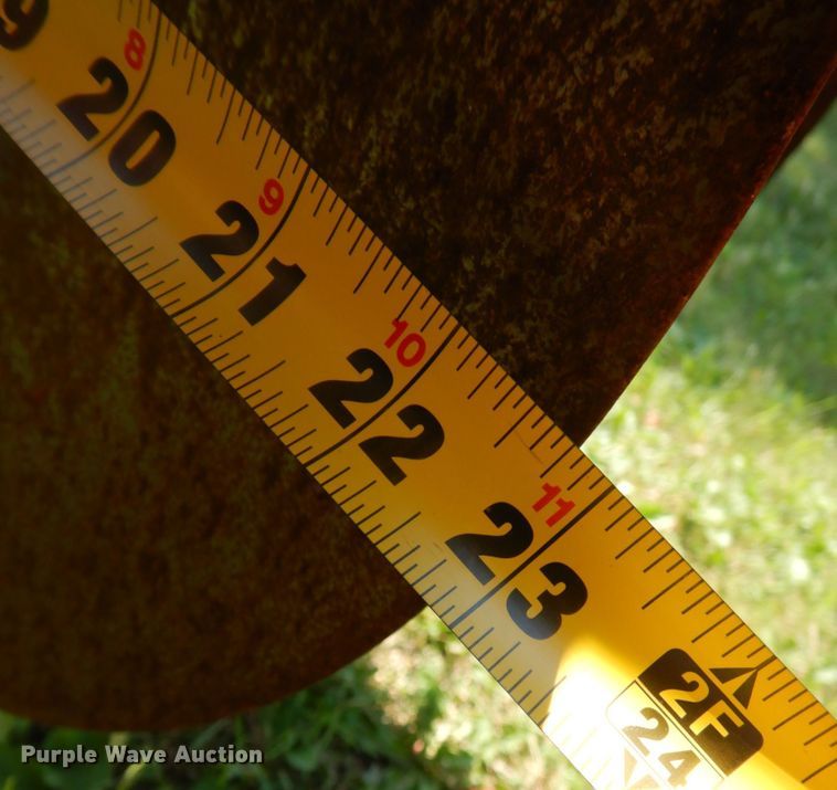 image for item MF9727 2015 Case IH Ecolo-Tiger 530C  disk ripper