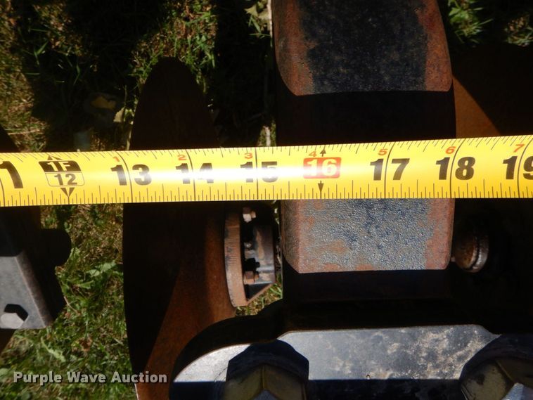 image for item MF9727 2015 Case IH Ecolo-Tiger 530C  disk ripper